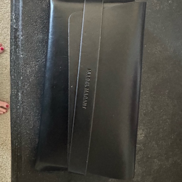 Stylish Black Sunglasses with Case-Isabel Marant - Picture 4 of 4